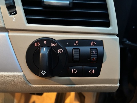 3.0 sd SE SUV 5dr Diesel Steptronic 4WD Euro 4 (286 ps)