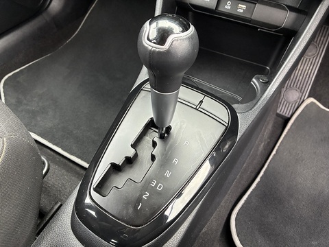 1.25 2 Hatchback 5dr Petrol Auto Euro 6 (83 bhp)