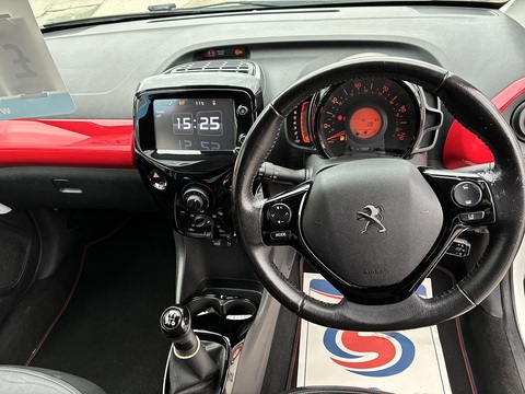 108 Gt Line 1.2 5dr Hatchback Manual Petrol