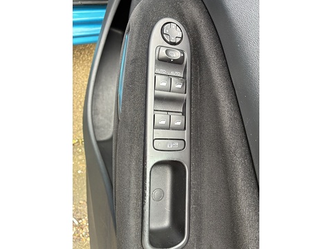 1.6 VTi Exclusive MPV 5dr Petrol EGS6 Euro 5 (120 ps)