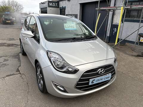 1.6 CRDi Blue Drive Premium Hatchback 5dr Diesel Manual Euro 6 (s/s) (115 ps)