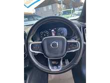 Volvo XC40 T4 R-Design