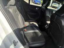 Volvo XC40 T4 R-Design