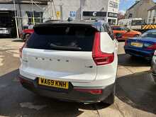 Volvo XC40 T4 R-Design
