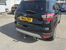 Ford Kuga TDCi EcoBlue Titanium Edition