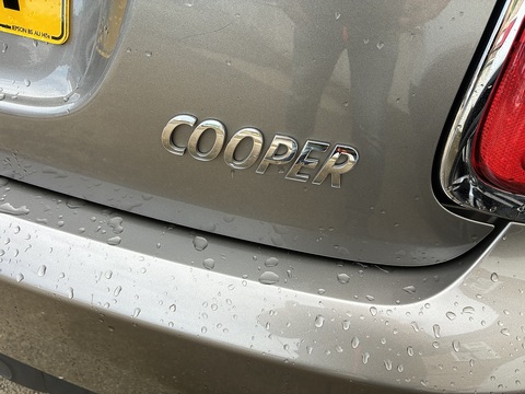 1.5 Cooper Hatchback 3dr Petrol Manual Euro 6 (s/s) (136 ps)