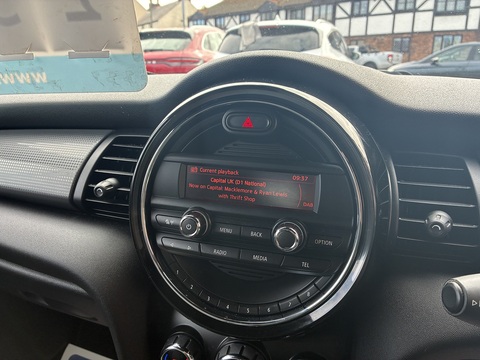 1.5 Cooper Hatchback 3dr Petrol Manual Euro 6 (s/s) (136 ps)
