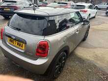 MINI Hatch Cooper