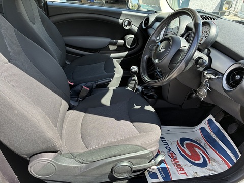 Mini One Hatchback 1.6 Manual Petrol