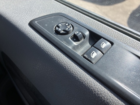 2.0 BlueHDi 1400 Professional Standard Panel Van 6dr Diesel Manual MWB Euro 6 (s/s) (120 ps)
