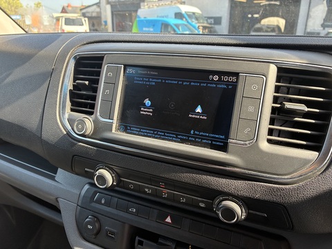 2.0 BlueHDi 1400 Professional Standard Panel Van 6dr Diesel Manual MWB Euro 6 (s/s) (120 ps)