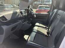 Peugeot Expert BlueHDi 1400 Professional