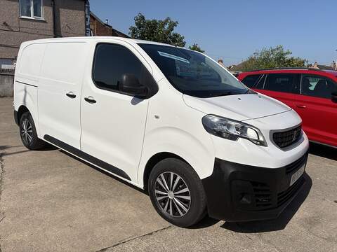 2.0 BlueHDi 1400 Professional Standard Panel Van 6dr Diesel Manual MWB Euro 6 (s/s) (120 ps)
