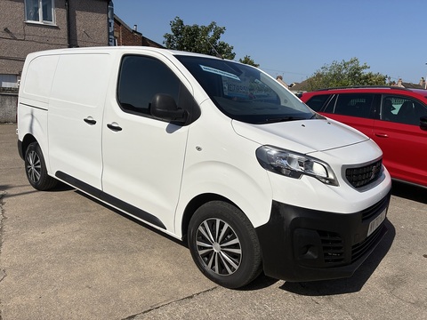 2.0 BlueHDi 1400 Professional Standard Panel Van 6dr Diesel Manual MWB Euro 6 (s/s) (120 ps)