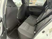 Toyota Yaris Vvt-I Icon