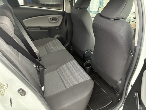 Yaris Vvt-I Icon Hatchback 1.3 Manual Petrol