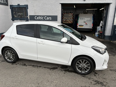 Yaris Vvt-I Icon Hatchback 1.3 Manual Petrol