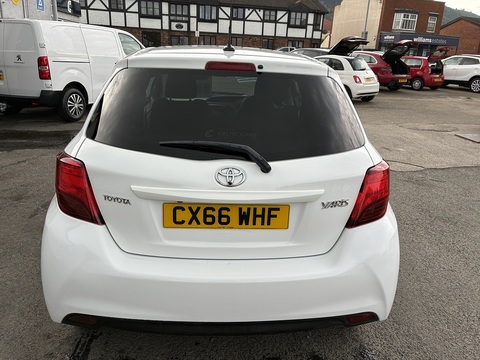 Yaris Vvt-I Icon Hatchback 1.3 Manual Petrol