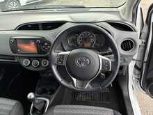 Toyota Yaris Vvt-I Icon