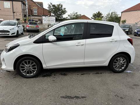 Yaris Vvt-I Icon Hatchback 1.3 Manual Petrol