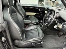 MINI Convertible Cooper D