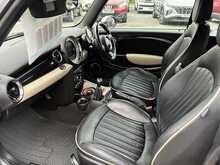 MINI Convertible Cooper D