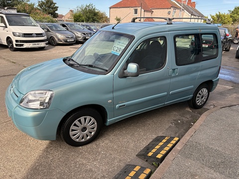 Forte Multispace MPV 1.4 Manual Petrol