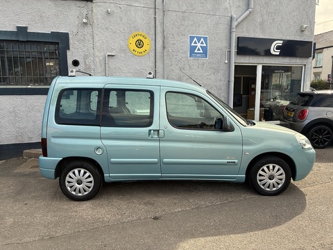 Forte Multispace MPV 1.4 Manual Petrol