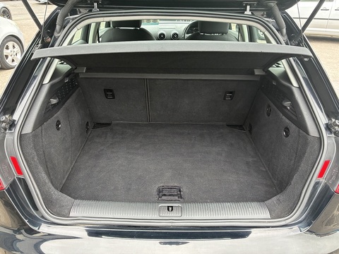 2.0 TDI Sport Sportback 5dr Diesel Manual Euro 5 (s/s) (150 ps)