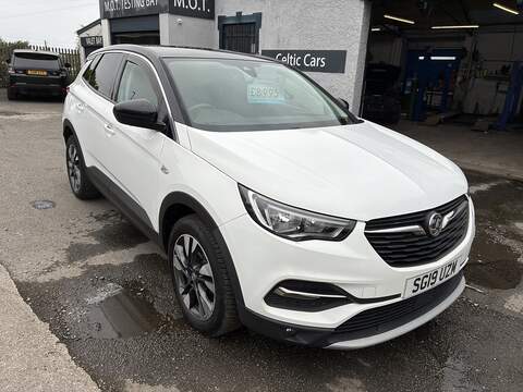 1.2 Turbo GPF Sport Nav SUV 5dr Petrol Manual Euro 6 (s/s) (130 ps)