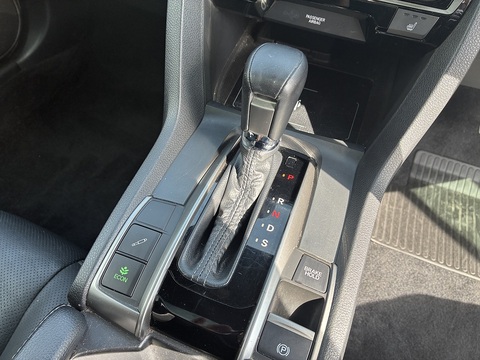 VTEC Turbo Prestige Hatchback 1.5 Automatic Petrol