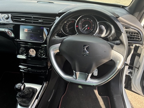 1.2 PureTech Prestige Cabriolet 2dr Petrol Manual Euro 6 (s/s) (130 ps)