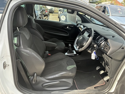 1.2 PureTech Prestige Cabriolet 2dr Petrol Manual Euro 6 (s/s) (130 ps)