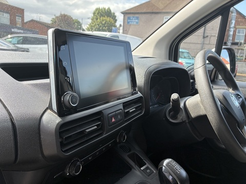 1.5 Turbo D 2300 Sportive Panel Van 4dr Diesel Manual L2 H1 Euro 6 (100 ps)