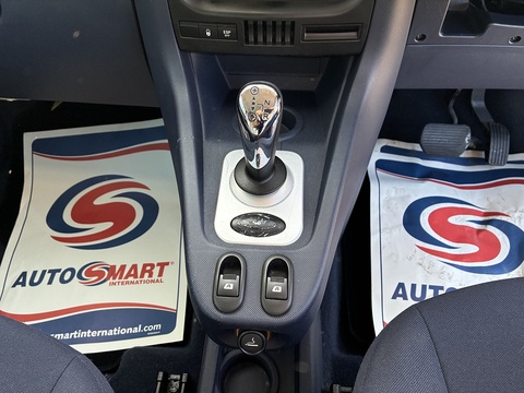 1.6 16v Dolce Hatchback 3dr Petrol Automatic (156 g/km, 110 bhp)