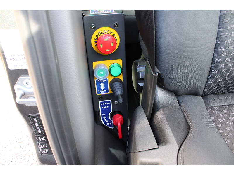 Ford Trend 350 L3 Crew Cab Tipper - 165ps - AC - Heated seats 1996 4dr Tipper Manual Diesel