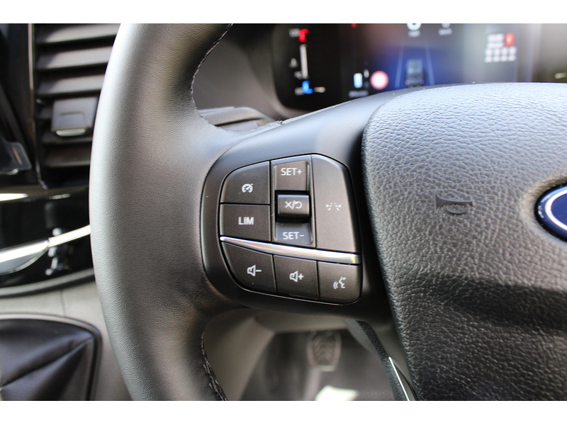 Ford 350 L3 Trend Crew Cab Tipper 165ps - Top spec cab 1996 4dr Tipper Manual Diesel