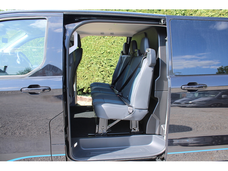 Ford Sport L2 Petrol Hybrid - Single passenger seat - Super smooth drive 2500 6dr Double cab in van Auto Hybrid