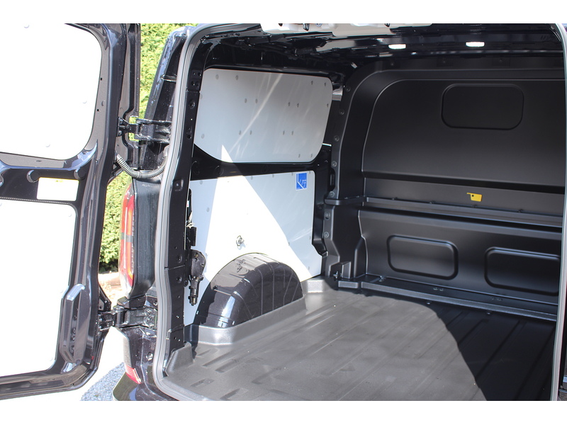 Ford Sport L2 Petrol Hybrid - Single passenger seat - Super smooth drive 2500 6dr Double cab in van Auto Hybrid