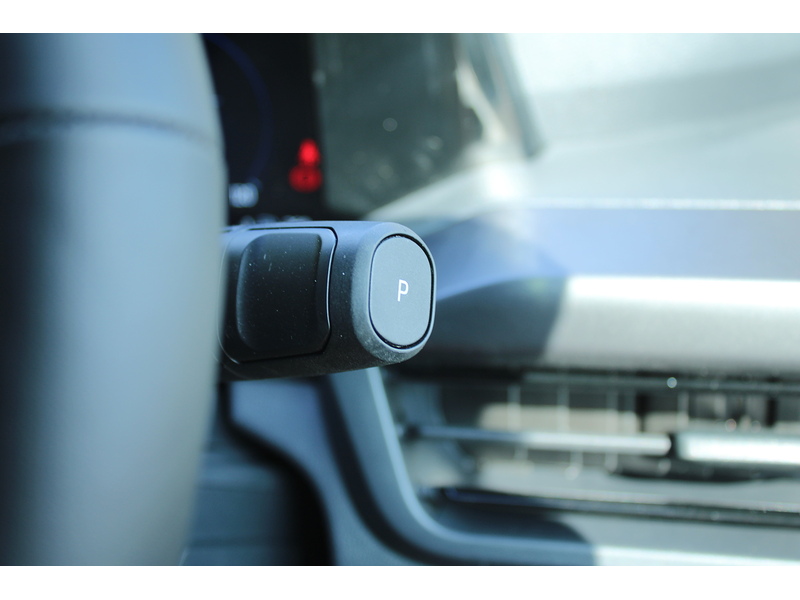 Ford Sport L2 Petrol Hybrid - Single passenger seat - Super smooth drive 2500 6dr Double cab in van Auto Hybrid