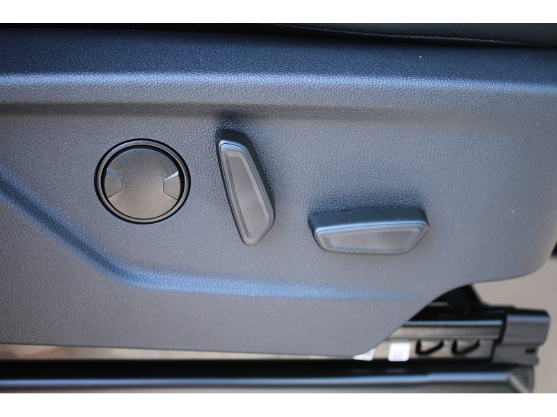 Ford Sport 320 L2 170ps Diesel Automatic - 19