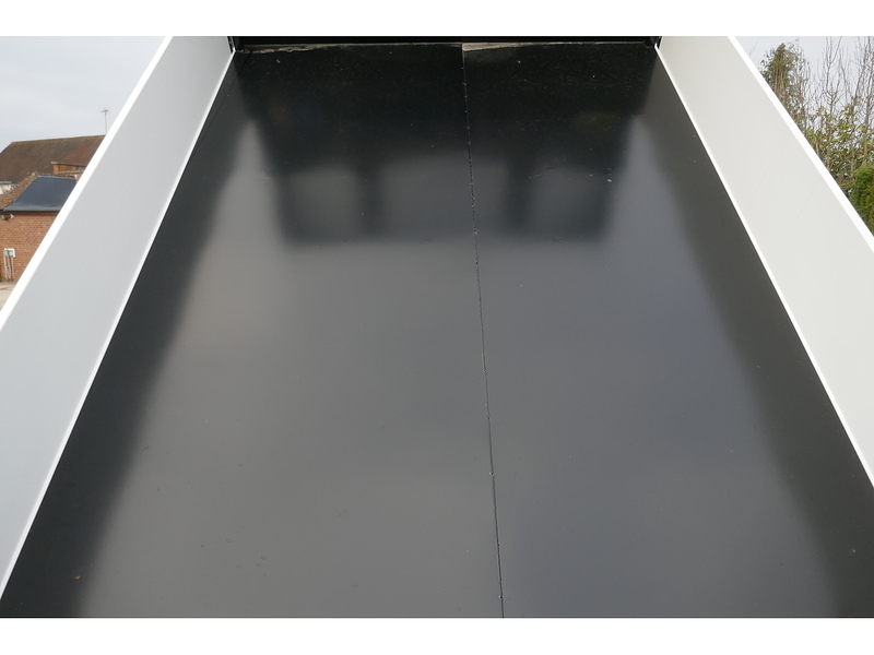 Ford 350 L3 D/CAB Tipper 165ps 2.0 Euro 6 Leader DRW & RWD, Cab Air con 2.0 5dr Tipper Manual Diesel