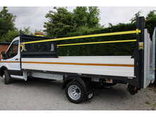 Ford Transit 350 L4 Dropside Tail Lift Truck 165ps Euro 6 - Towing axle with 7,000kg gross train mass