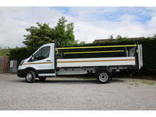 Ford Transit 350 L4 Dropside Tail Lift Truck 165ps Euro 6 - Towing axle with 7,000kg gross train mass