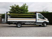 Ford Transit 350 L4 Dropside Tail Lift Truck 165ps Euro 6 - Towing axle with 7,000kg gross train mass
