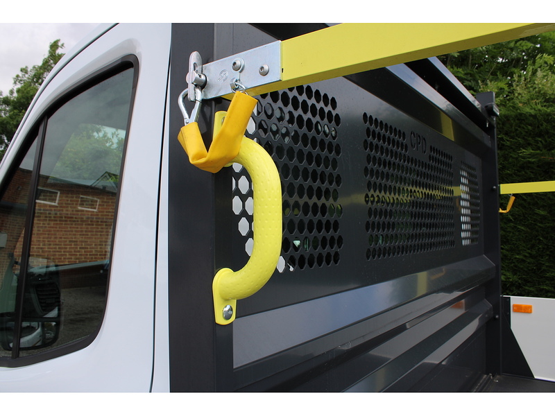 Ford 350 L4 Dropside Tail Lift Truck 165ps Euro 6 - Towing axle with 7,000kg gross train mass 1996 Dropside Manual Diesel