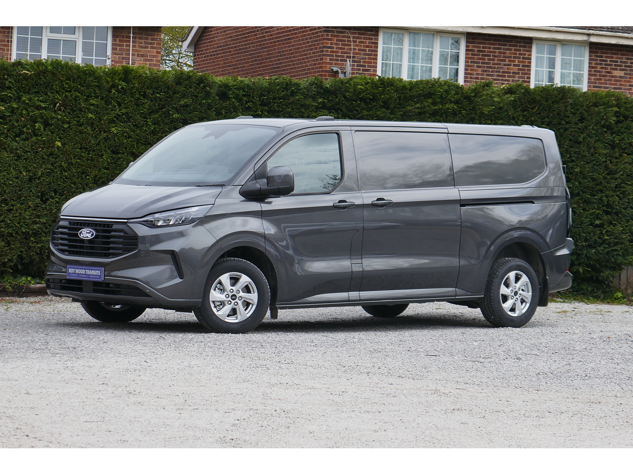 New 2025 Ford Transit Custom 320 L2 H1 Limited 170ps Euro 6 Diesel 8 New 2025 Ford Transit Custom 320 L2 H1 Limited 170ps Euro 6 Diesel 8