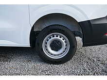 Ford Transit Custom 300 L1 H1 Leader van with Air Con