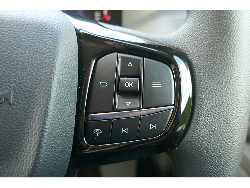 Ford 300 L1 H1 Leader van with Air Con 1996 medium van Manual Diesel