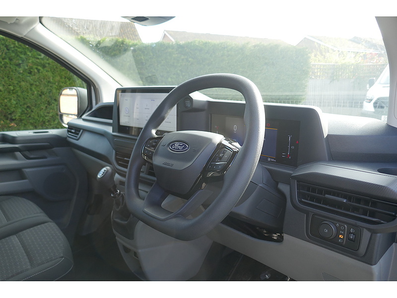 Ford 300 L1 H1 Leader van with Air Con 1996 medium van Manual Diesel